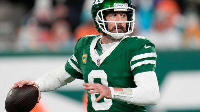 Terry Bradshaw: Steelers' interest in QB Rodgers 'a joke' - ESPN