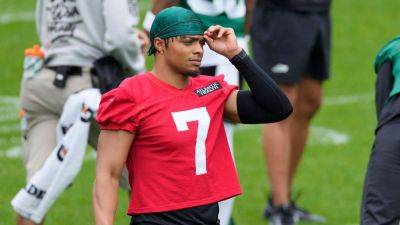 'I can be great," QB Justin Fields says of fresh start with Jets - ESPN