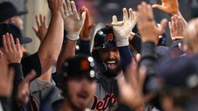 Tigers' Riley Greene 1st in MLB history to hit 2 HRs in 9th inning - ESPN