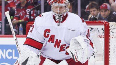 Carolina Hurricanes sign Frederik Andersen before Round 2 - ESPN