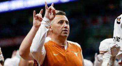 Steve Sarkisian - Tim Warner - Steve Sarkisian denies claims Texas spent excessively to build roster, cites 'irresponsible reporting' - foxnews.com - Washington - state Texas - state Ohio