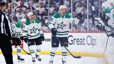 Rantanen carries Stars with 2nd straight hat trick in Game 1 - ESPN