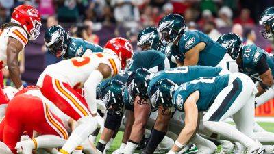 Eagles' Saquon Barkley shares simple message for critics of tush push