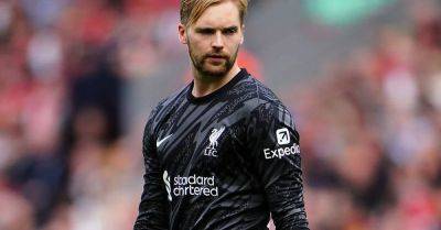 Brentford agree potential £18m deal for Liverpooland Ireland keeper Caoimhin Kelleher
