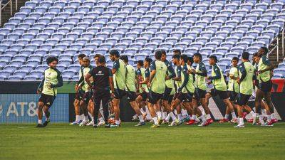 Donald Trump - Javier Aguirre - Mexican national team changes hotels in Los Angeles due to safety concerns - foxnews.com - Mexico - Turkey - Los Angeles - Suriname - state North Carolina - state Texas - county Arlington - county Hill - Dominican Republic