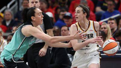 Live updates, highlights from Caitlin Clark's return against Liberty - ESPN