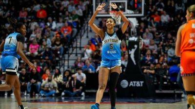 Hailey Van-Lith - Caitlin Clark - Kamilla Cardoso - Tina Charles - Angel Reese - Marina Mabrey - Ariel Atkins - Sky's Angel Reese second youngest to record triple-double - ESPN - espn.com - state Connecticut