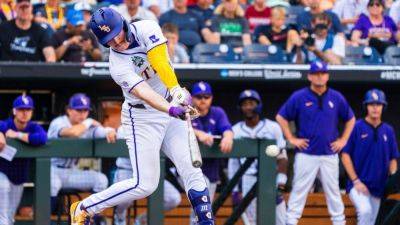 LSU rallies past Arkansas late to reach MCWS finals - ESPN