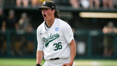 Wright State knocks top national seed Vanderbilt out of NCAA baseball regionals - ESPN - espn.com - state Tennessee - county Smith - county Wright