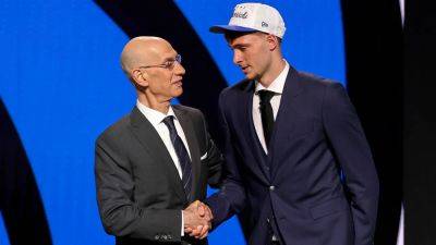 Luka Doncic - Brynn Anderson - Adam Silver - NBA Commissioner Adam Silver faces heckling over Mavericks rigging allegations on draft night - foxnews.com - New York - county Dallas - county Maverick