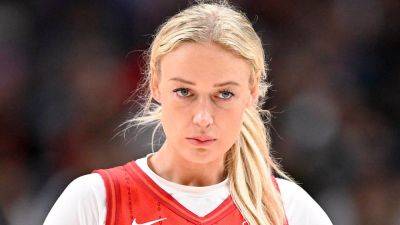 Caitlin Clark - Dallas Wings - Sophie Cunningham - Fever's Sophie Cunningham drops 'no one likes us' take as Indiana deals with adversity - foxnews.com - Usa - Los Angeles - state Indiana - county Dallas