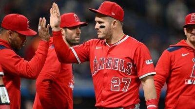 Angels' Trout adds to hot return with 3 hits, home run in win - ESPN