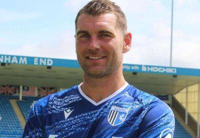 Gillingham’s new signing Sam Vokes looks forward to a new challenge in League 2, playing under Gareth Ainsworth again and in the same side as former Wales international team-mate Jonny Williams