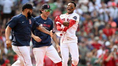 Chris Taylor - Rafael Devers - Ceddanne Rafaela's 308-foot HR lifts Red Sox past Angels - ESPN - espn.com - San Francisco - Los Angeles