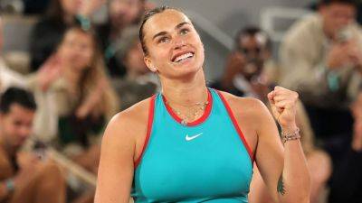 Aryna Sabalenka ends Iga Swiatek's 26-match French Open streak - ESPN