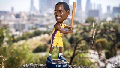 Dodgers unveil Kobe Bryant bobblehead ahead of August giveaway night - ESPN