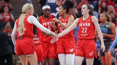 Fever bounce back vs. Dream behind 'floor general' Clark - ESPN