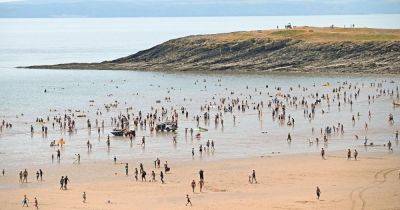 People flood beaches as Wales bakes for a third day in a row - live updates - walesonline.co.uk