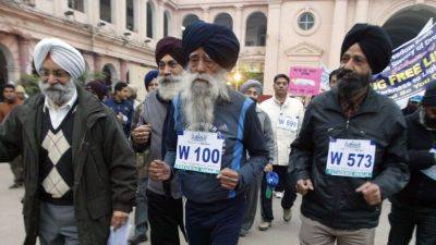 London Olympics - Narendra Modi - Marathoner Fauja Singh dies at 114 after being hit by car - ESPN - espn.com - Britain - India