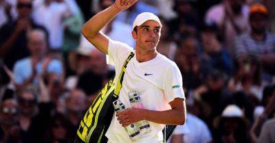 Oliver Tarvet wins Centre Court acclaim in entertaining loss to Carlos Alcaraz