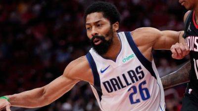 Sources - Hornets, free agent Spencer Dinwiddie reach deal - ESPN