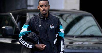No one can afford to buy Alexander Isak, says ex-Newcastle player John Anderson