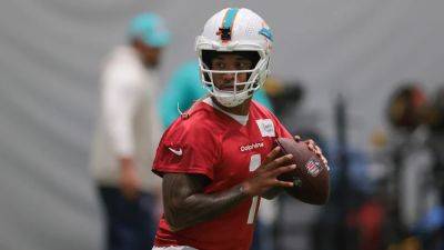 Jalen Ramsey - Drew Rosenhaus - Tua Tagovailoa - Dolphins' Tua Tagovailoa gets candid about Tyreek Hill's 'I'm out' comment from last season - foxnews.com - county Miami - New York - county Ramsey
