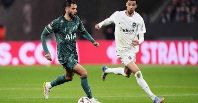Hugo Ekitike meets new team-mates in Hong Kong the day after joining Liverpool