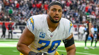 Sources - Chargers reach 4-year, $114M deal with Rashawn Slater - ESPN