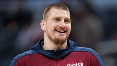 Nikola Jokic - Aaron Gordon - Nikola Jokic emotionally celebrates after his horse wins race - ESPN - espn.com - Serbia - Usa