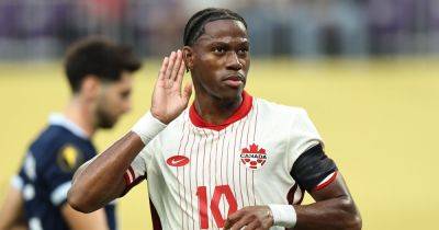 Manchester United's perfect striker is still available - despite missing out on a bargain