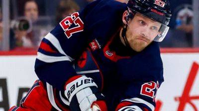 Hurricanes sign Nik Ehlers to 6-year, $51 million deal - ESPN