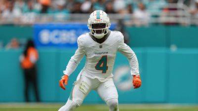 Mike Macdaniel - Dolphins' Kader Kohou to miss entire season with knee injury - ESPN - espn.com - county Davis