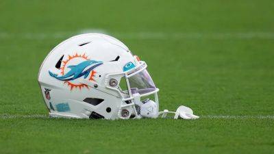 Jalen Ramsey - Mike Macdaniel - Former NFL star Asante Samuel Sr unleashes on Dolphins, questions team's leadership after Jalen Ramsey trade - foxnews.com - Usa - county Miami - Los Angeles - county Garden - county Smith
