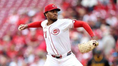Reds plan to activate Hunter Greene, out since June - ESPN