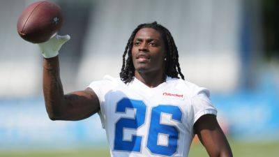 Coach - Lions' Morice Norris in concussion protocol, 'doing well' - ESPN