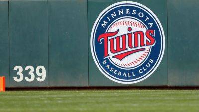 Twins no longer for sale as Pohlad family eyes new investors - ESPN