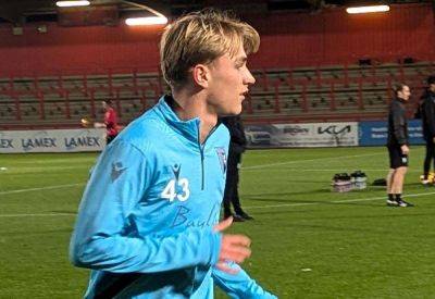 Gareth Ainsworth - Luke Cawdell - Medway Sport - Youth striker Stan Sargent makes Gillingham appearance in Carabao Cup match against AFC Wimbledon at Priestfield - kentonline.co.uk