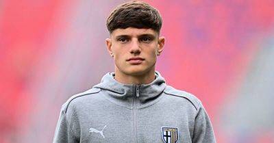 Virgil Van-Dijk - Joe Gomez - Marc Guehi - Arne Slot - Liverpool agree deal to sign Parma defender Giovanni Leoni - breakingnews.ie - county Oliver - Liverpool