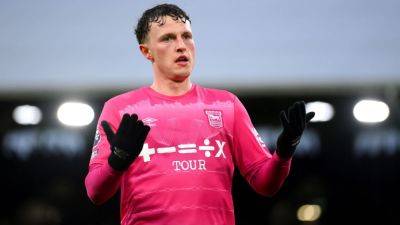 Tom Brady - Conor Coady - Ryan Reynolds - Phil Parkinson - Nathan Broadhead - International - Wrexham smash transfer record to sign Wales forward Broadhead - ESPN - espn.com
