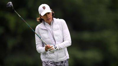 Juli Inkster, 65, nearly sets LPGA record, misses cut by 1 - ESPN