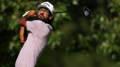 Akshay Bhatia wins car with hole-in-one at BMW Championship - ESPN