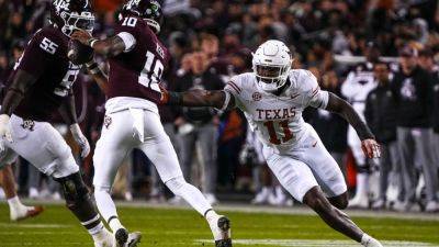 Texas, Penn St. players lead AP preseason All-America 1st team - ESPN