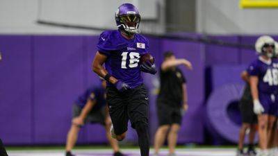 Justin Jefferson practices with Vikings for 1st time in 25 days - ESPN