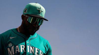 Joe Maccarthy - Mariners' Robles suspended 10 games for bat heave at pitcher - ESPN - espn.com - Instagram