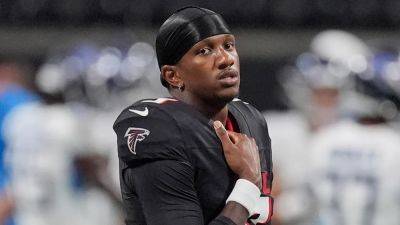 Dallas Cowboys - Michael Penix-Junior - Falcons' Michael Penix Jr angrily confronts fan who mispronounced his name - foxnews.com - state Tennessee - state Georgia - county Branch