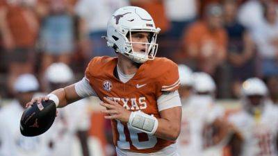 Texas' Steve Sarkisian advises Arch Manning to 'just go be you' - ESPN