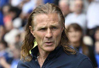 Gareth Ainsworth - Bradley Dack - Matthew Panting - Sam Gale - Aaron Rowe - Elliott Nevitt - Medway Sport - Gillingham manager Gareth Ainsworth gives players green light to shoot on sight in bid to improve goals-per-game stats - kentonline.co.uk - county Chesterfield
