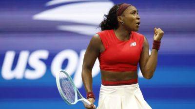 Gauff struggles with new serve, holds on for win at US Open - ESPN