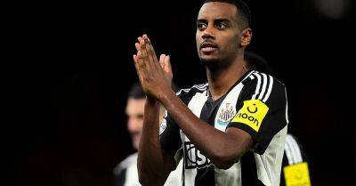 Alexander Isak - Matt Targett - Jon Dahl Tomasson - Wantaway Newcastle striker Alexander Isak included in latest Sweden squad - breakingnews.ie - Sweden - Slovenia - South Korea - Singapore - Kosovo